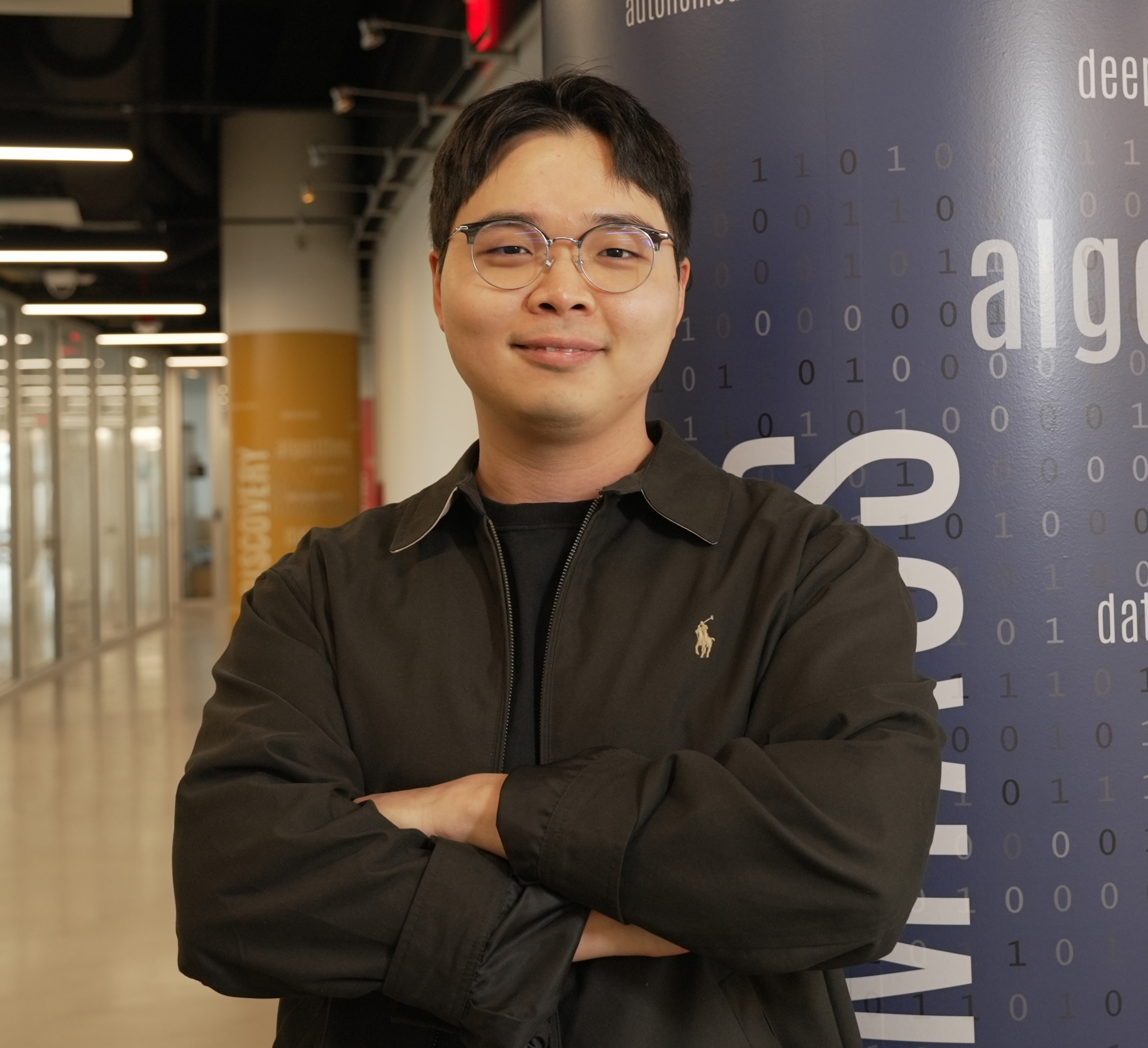 Headshot of Researcher Seungjae Lee