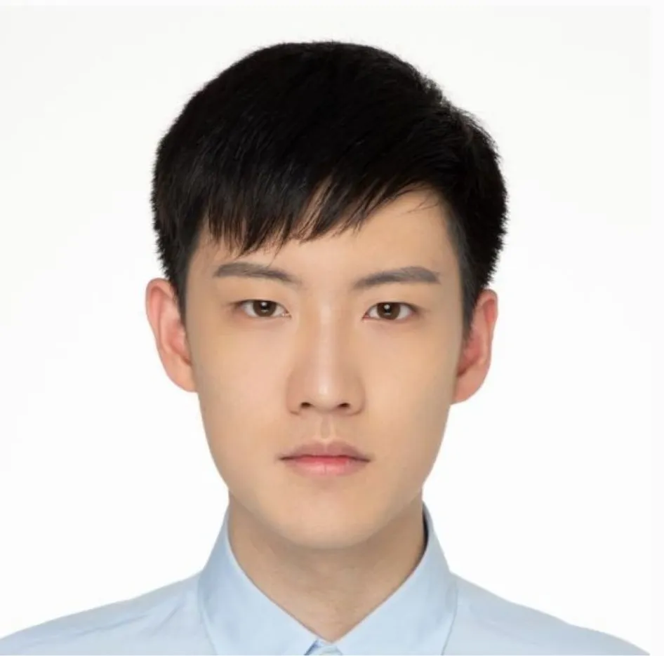 Junyi Liu