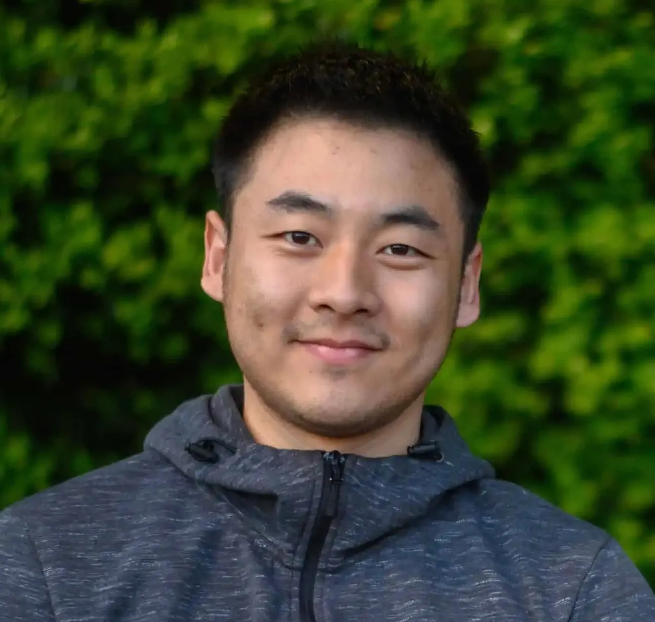 Portrait of Yaodong Yu