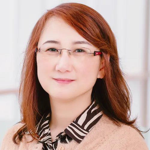 Vivian Lu